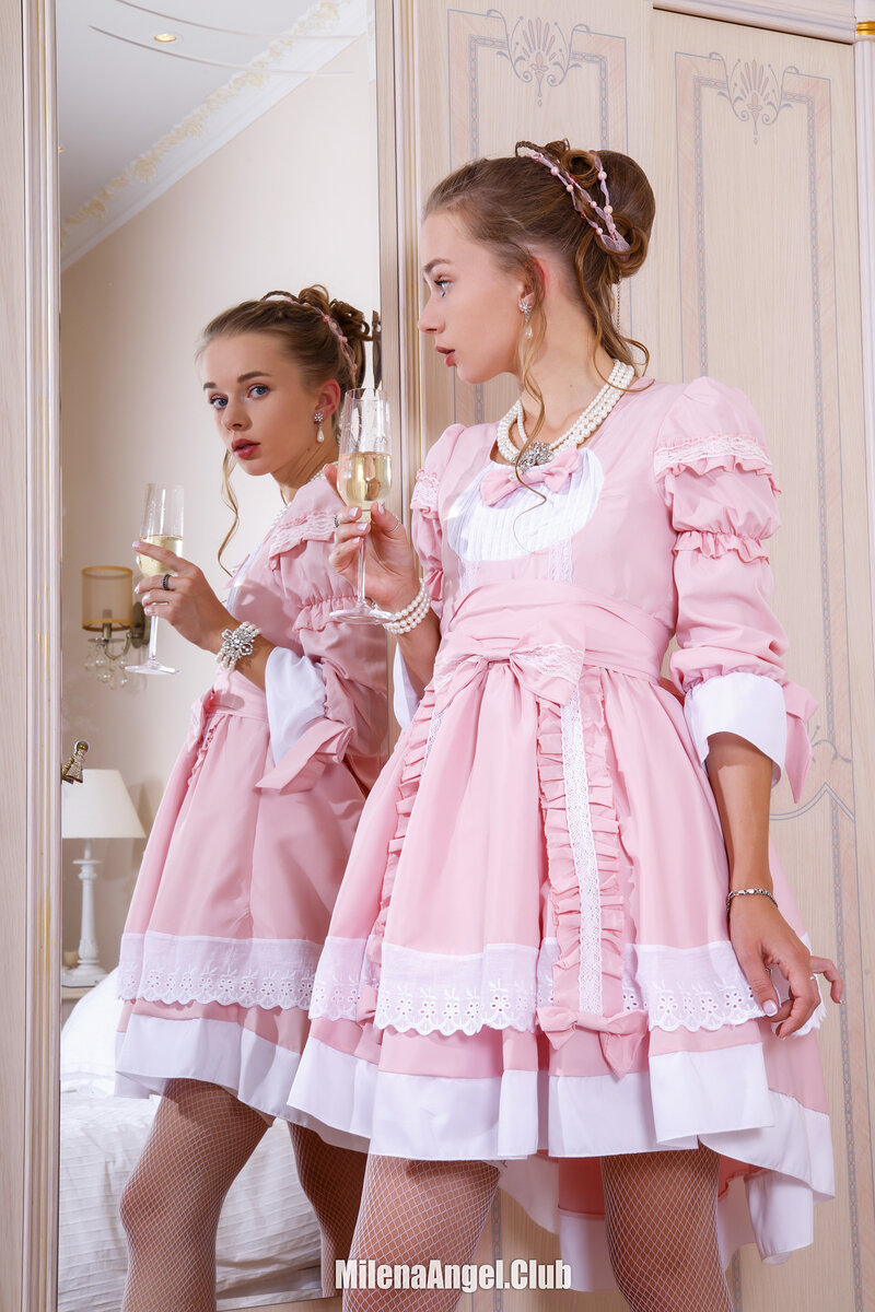 Елизавета, 22 года, 6 размер груди